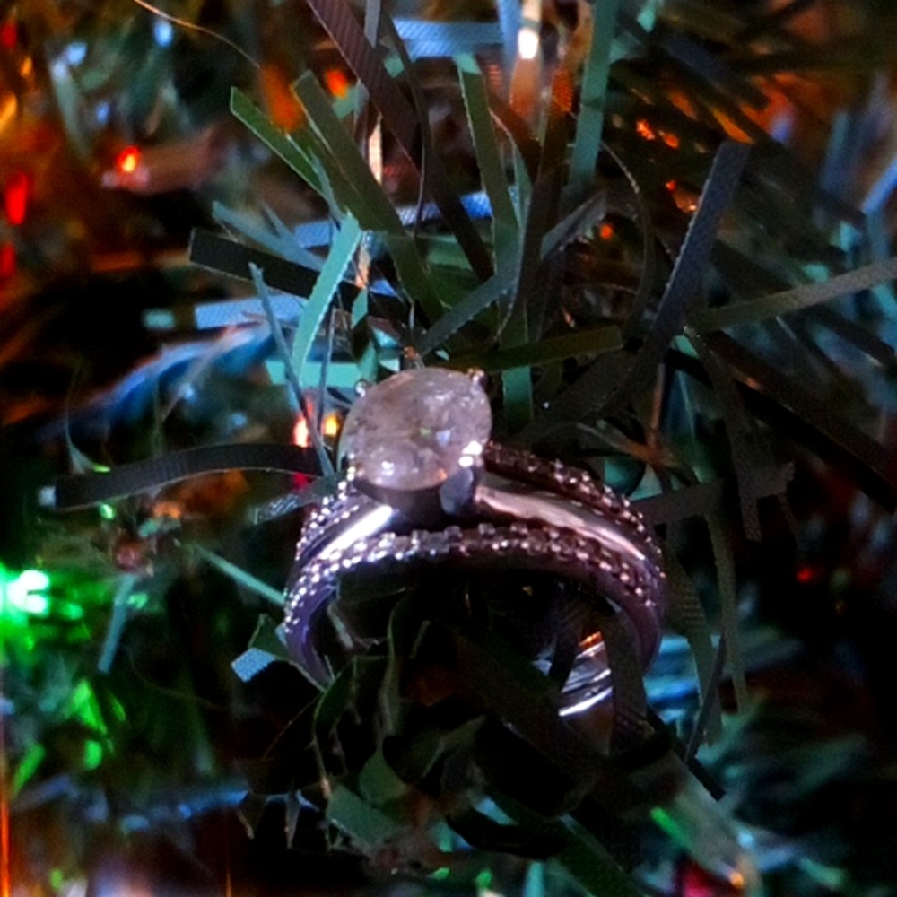 Wedding Ring - Picture 2 of 2